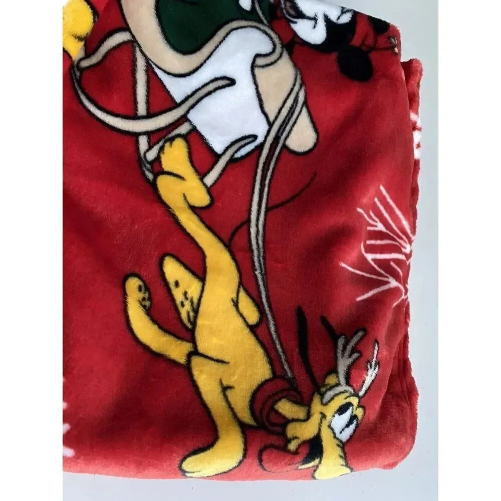 Disney Mickey Minnie & Pluto Reindeer Sleigh Christmas Throw Blanket‎ 50 X 70”